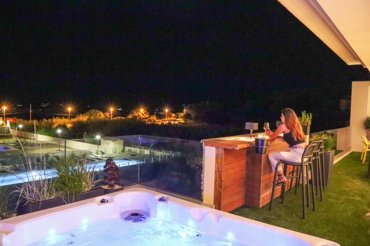 Caladea Locations De 5 Etoiles, Piscine Chauffee *